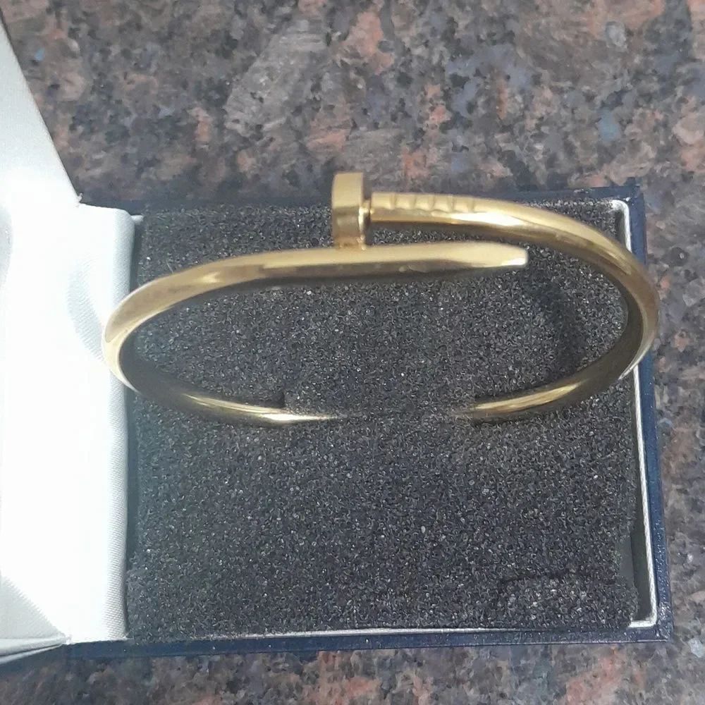 Unisex Goldtone "Nail" Bracelet...New
